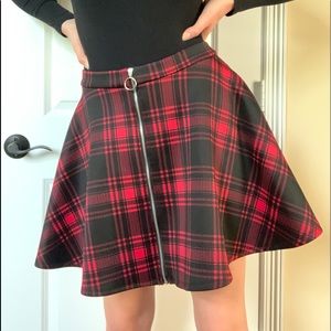 * WITH TAGS * DISCONTINUED Alternative Hot Topic Red Plaid Gingham Skirt